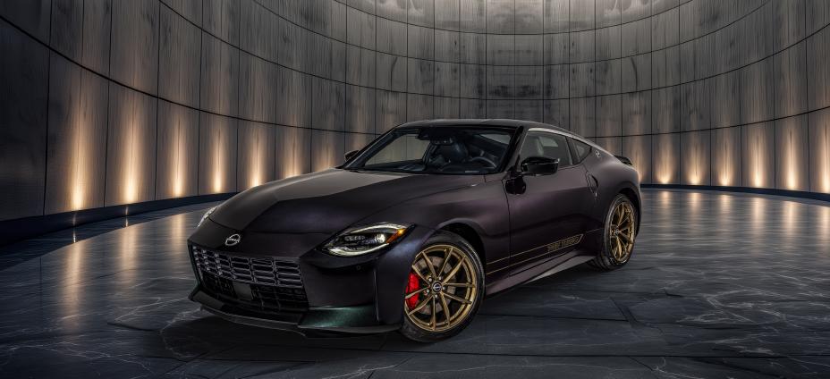 New 2026 Nissan Z Heritage Edition revealed with retro cues