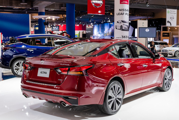 An Altima AWD wearing heavy-duty tracks, longer-range LEAF PLUS, 2019 Altima and 2019 Murano all share the spotlight in the Nissan booth