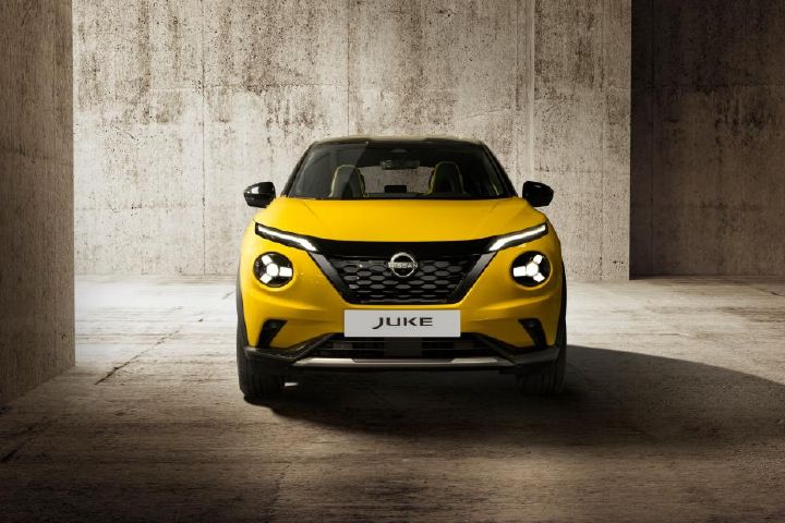 Vista frontal do novo Nissan Juke