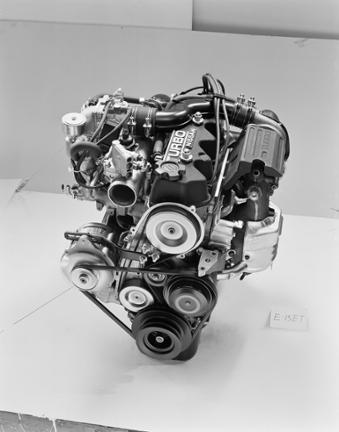 SUNNYページ Nissan SUNNY Japanese Brochure 1983/10 B11 E13S E15S E15E