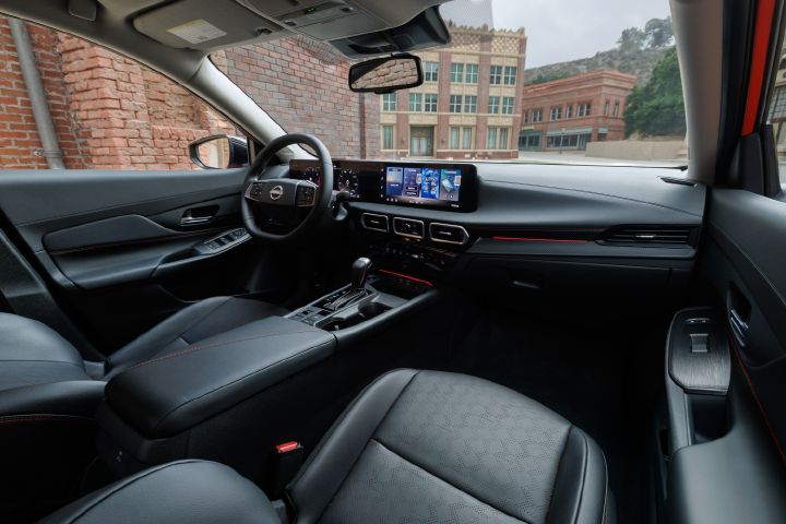 Interior Sentra SR
