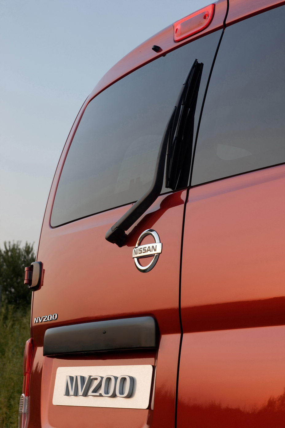 NISSAN NV200 OFFERS BEST IN CLASS CARGO EFFICIENCY