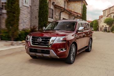 The 2023 Nissan Armada meets the needs of drivers looking for full-size SUV strength and capability with an extensive list of premium features and technologies. The Armada has a bold, chiseled appearance that underlines its capabilities, with desirable elements like a large signature Nissan grille, available 22-inch wheels and standard LED headlights.