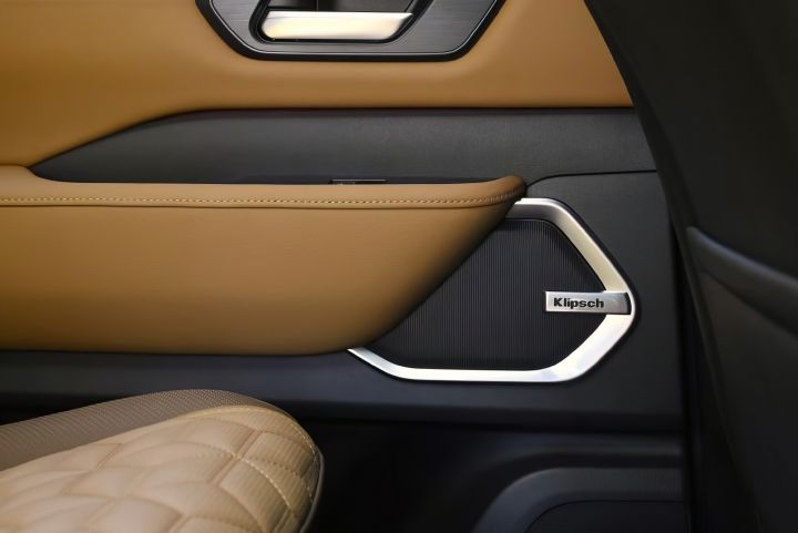 View of a speaker on the inside of a 2025 Nissan Armada door