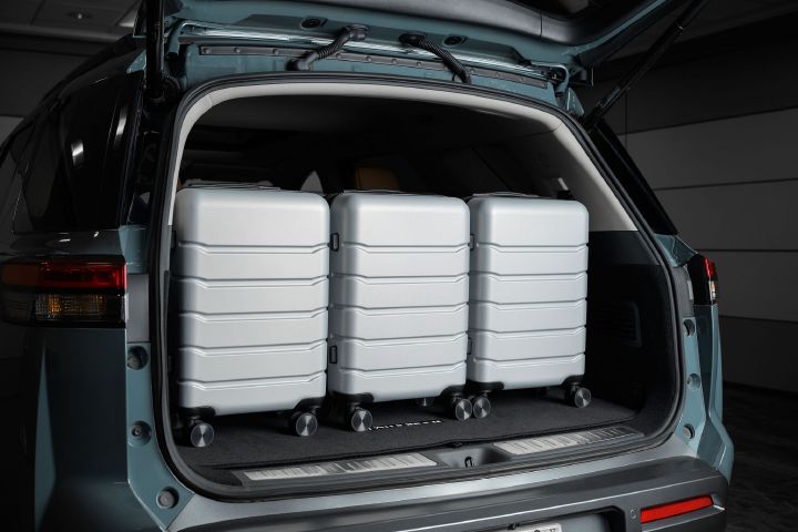 Three large suitcases in the back of the 2026 Nissan Pathfinder.