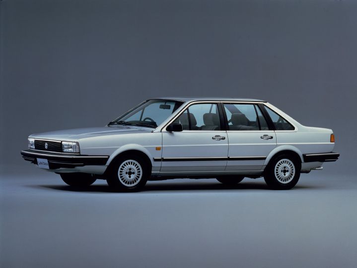 日産自動車、「フォルクスワーゲン サンタナ」を発売