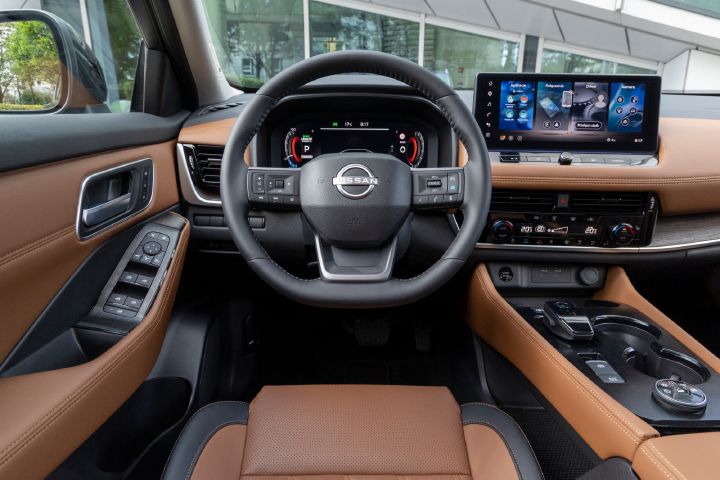 Nowy Nissan X‑Trail Tekna+ – wnętrze