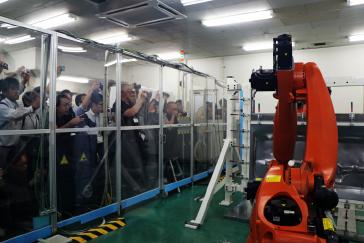 Nissan has developed “dual-sided dieless forming,” a technique using robots to make car parts out of sheet steel. This could make replacement parts for discontinued models more widely available for customers. Thanks to its flexible production, short lead times and minimal upfront costs, the new technique could make it commercially viable to produce and sell a wide variety of after-service and replacement parts in small volumes for cars that Nissan no longer makes. This was previously not possible due to the high upfront costs and long lead times to develop and make dies for stamped parts.