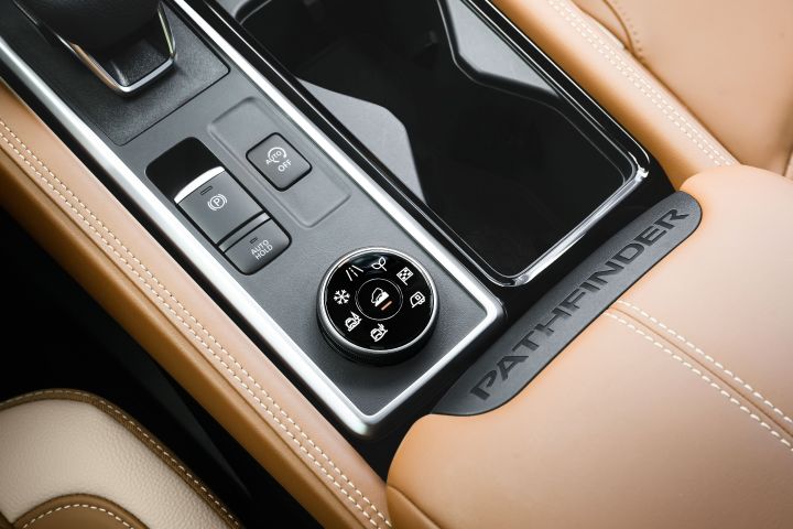 Close up of the center console controls inside the 2026 Nissan Pathfinder.