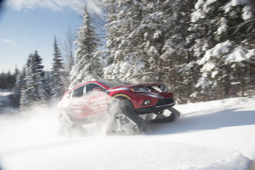 Nissan’s number one-selling product in Canada has been transformed into an extreme prototype, which sits on heavy-duty snow tracks measuring 30”/76 cm in height, 48”/122 cm in length and the individual track width is 15”/38 cm.