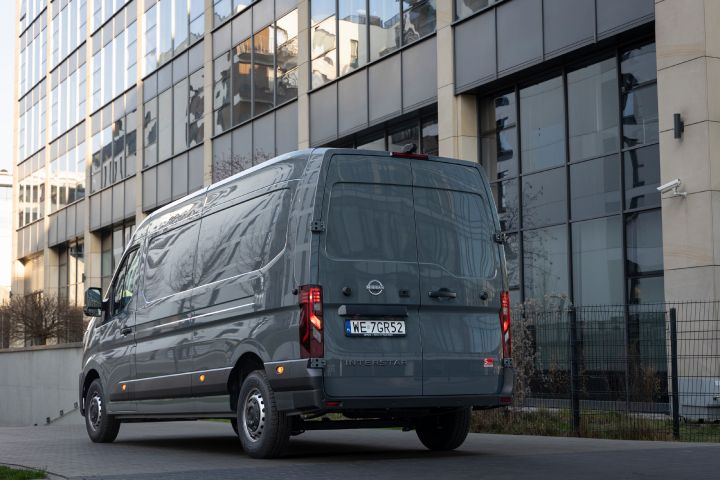 Ujęcie statyczne nadwozia Nissan Interstar LCV