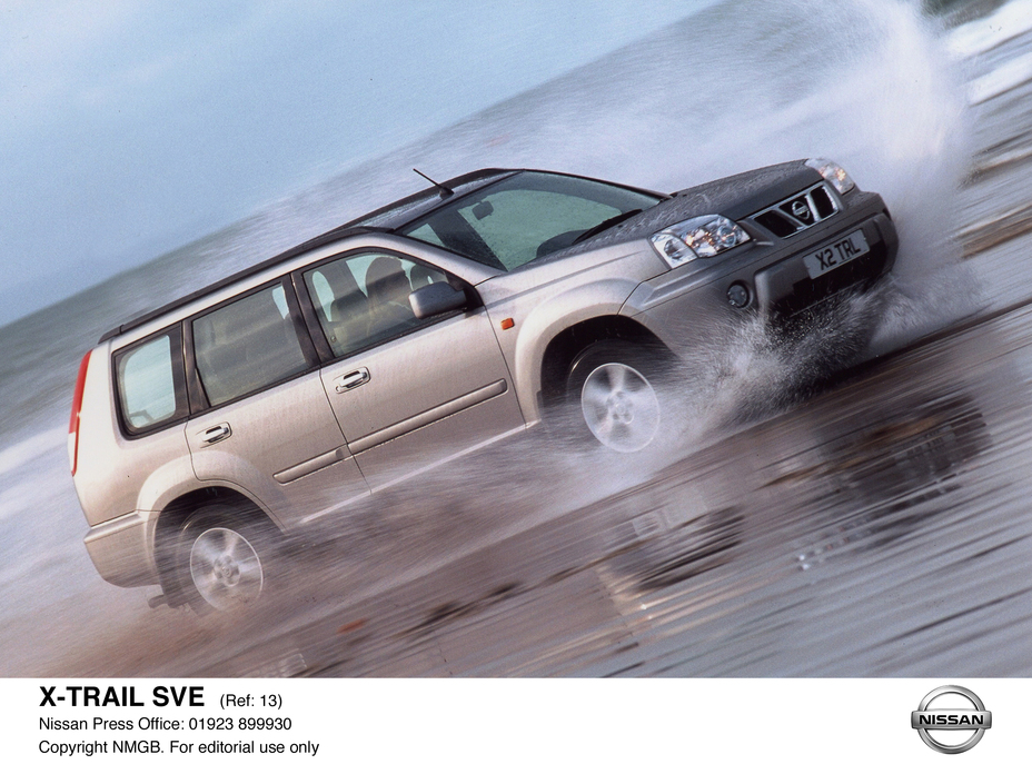 X-TRAIL