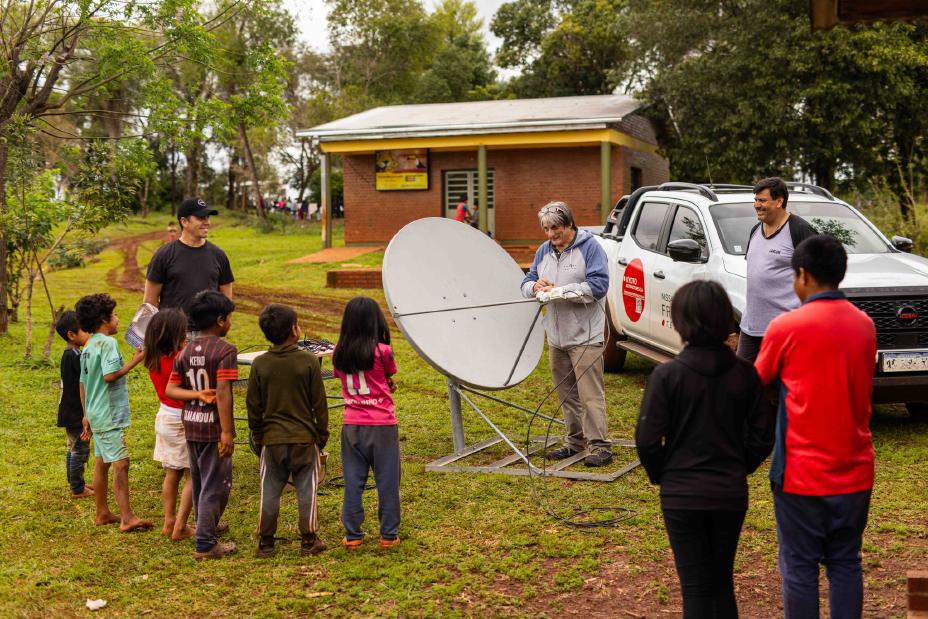 Foto del programa Gira Nissan por la Educación, desarrollado junto a la Fundación Aprendiendo Bajo la Cruz del Sur