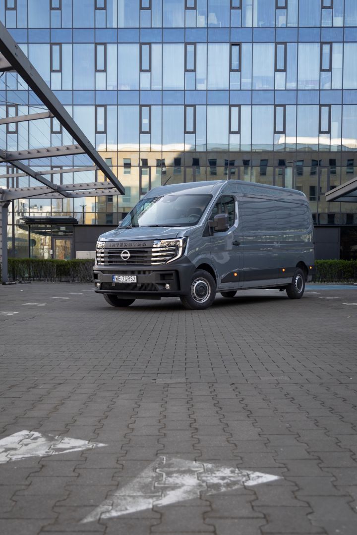 Ujęcie statyczne nadwozia Nissan Interstar LCV