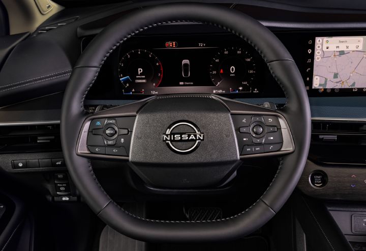 The steering wheel inside the 2027 Nissan Murano Dark Armor.