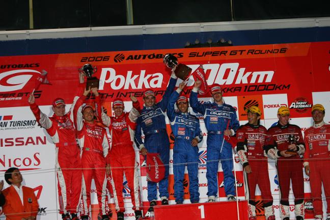 フェアレディZがワンツーフィニッシュ