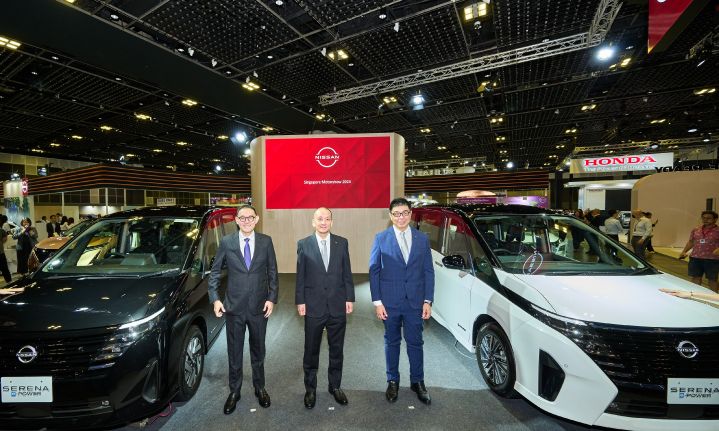 From left: Glen Tan, Yoshinori Kanazawa, and Ron Lim.