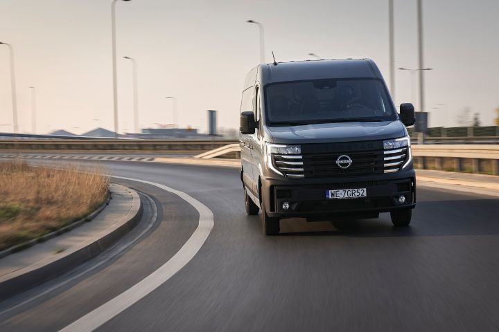 Ujęcie dynamiczne nadwozia Nissan Interstar LCV