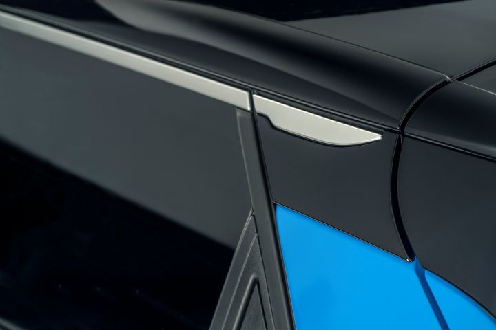 black roof detail with silver trimmings
