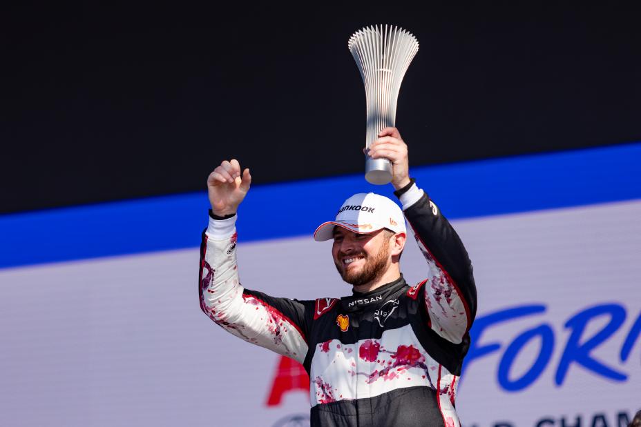 Oliver Rowland celebrates on the Misano E-Prix podium