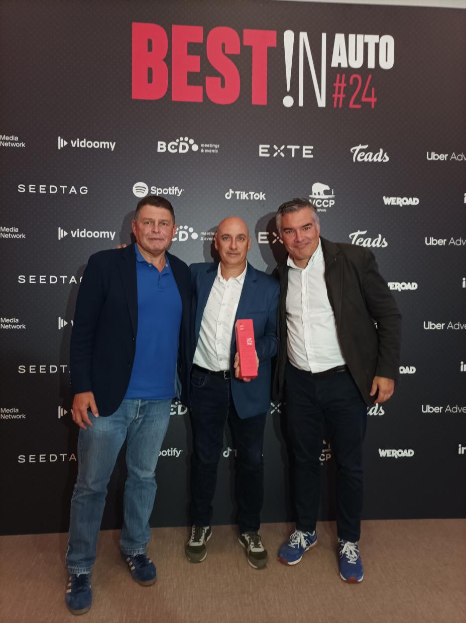 premio bestin a la accion cero emisiones 100 salud de nissan
