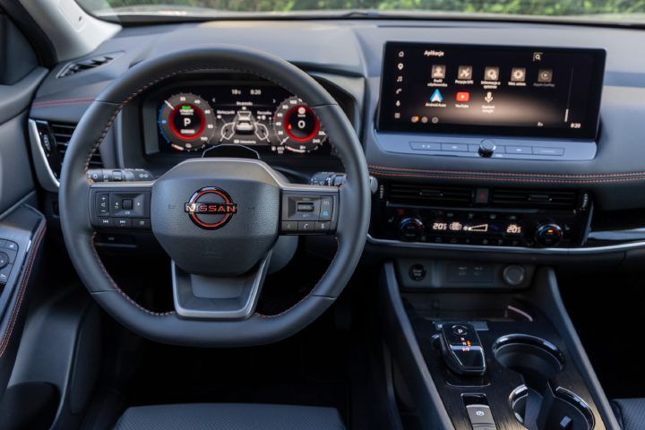 Nowy Nissan X‑Trail N-Trek – wnętrze