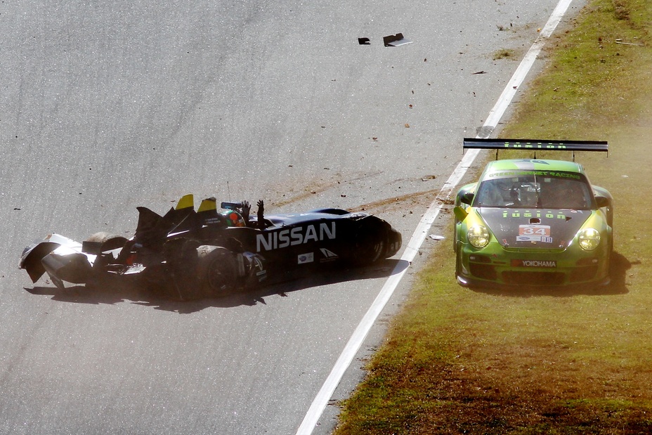 NISSAN DELTAWING - ATTACKED IN ATLANTA