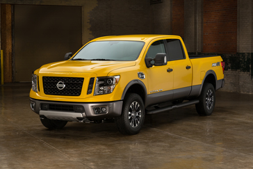 The 2016 Nissan TITAN XD, which made its world debut at the 2015 North American International Auto Show in Detroit, is set to shake up the highly competitive full-size pickup segment when it goes on sale in the United States and Canada beginning in late 2015 - with a bold all-new design that stakes out a unique position in the segment between traditional heavy-duty and light-duty entries.