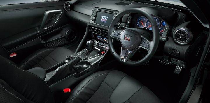GT‑R 2025 Pure Edition photo taken from driver seat colored with black