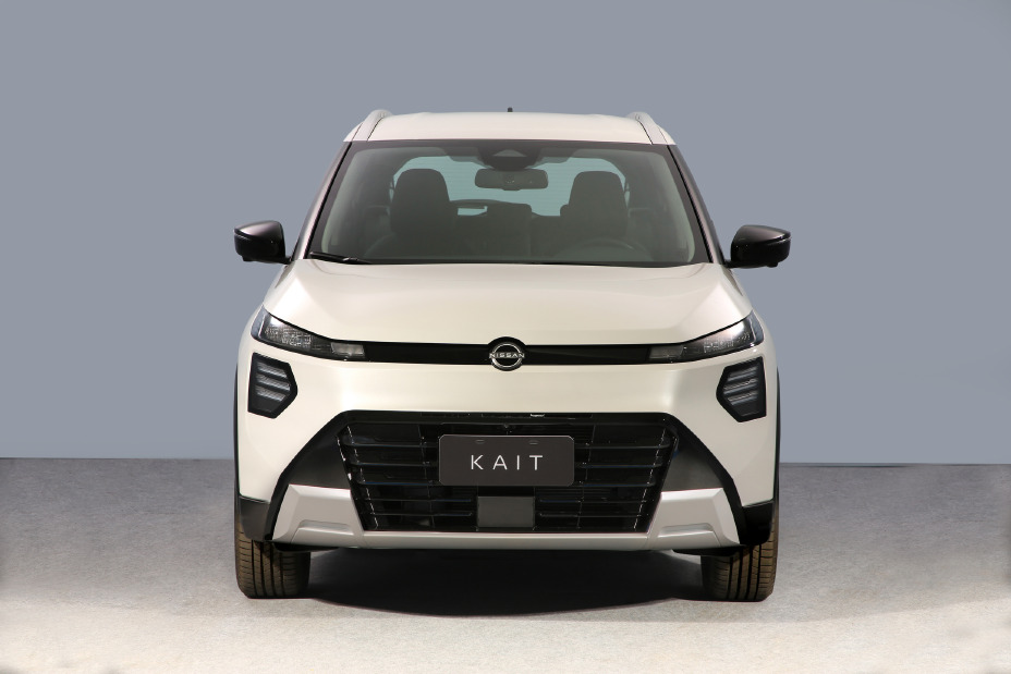 Nissan Kait em sua versão Exclusive na cor branca visto de frente