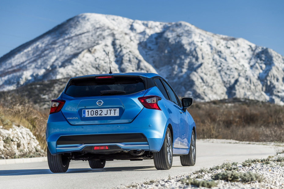 Nowy Nissan Micra - Power Blue