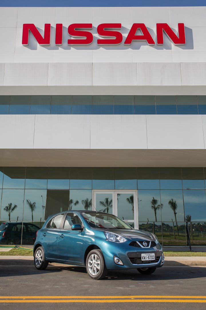 Nissan March 2015