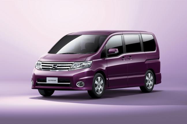 Nissan Serena Highway Star(2WD)
