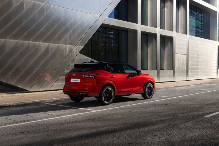 Nissan Qashqai, il primo crossover di sempre si rinnova ed è ancora più Qashqai