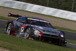 The GT-R grabs 2nd and 3rd step on podium