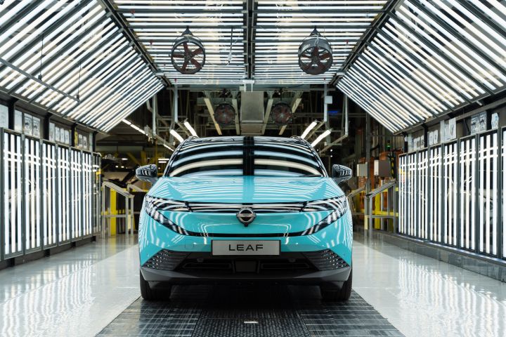 Close up of the front of an All-New Nissan LEAF on the production line