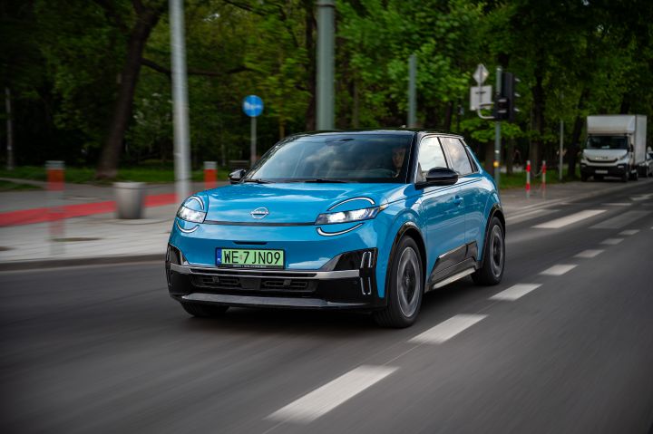 Nowy elektryczny Nissan Micra – ujęcie dynamiczne