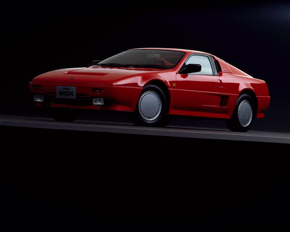 日産自動車、フランクフルトモーターショーに新ミッドシップスポーツ