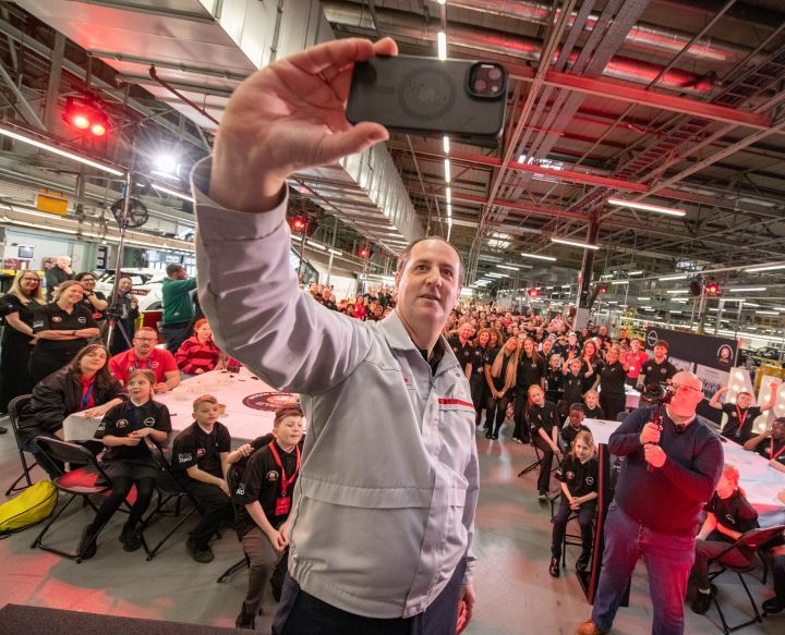 Adam Pennick taking a selfie with participants of the Nissan Skills Foundation Event behind