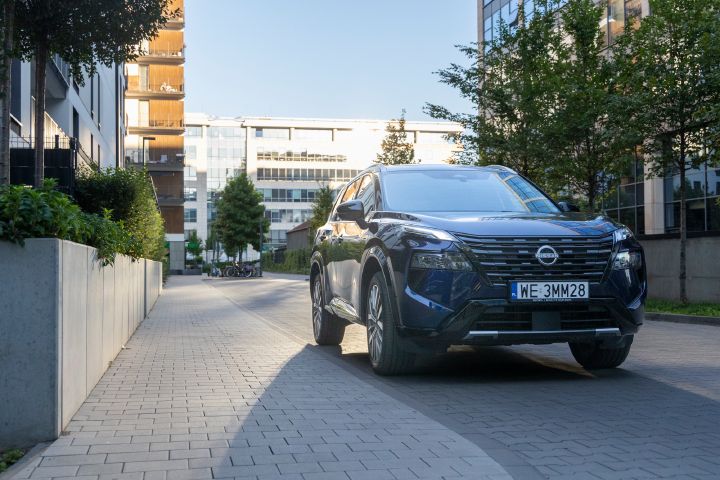 Nowy Nissan X‑Trail Tekna+ – nadwozie