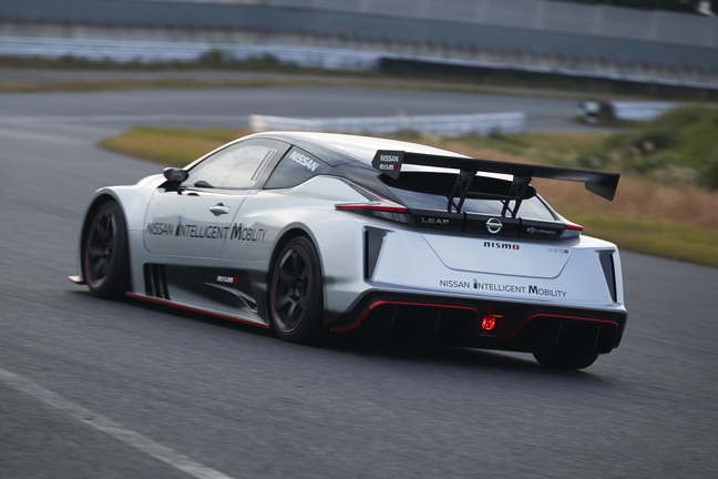 新型evレーシングカー Nissan Leaf Nismo Rc を初公開