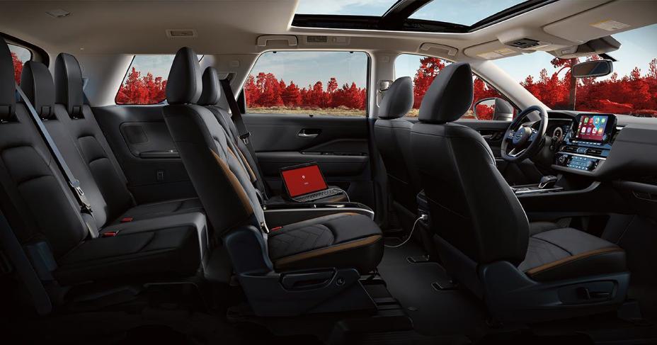 Foto de los compartimientos internos
de un modelo de la línea Off Road de
Nissan