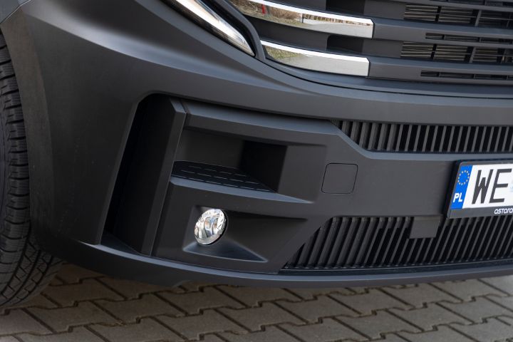 Detal nadwozia Nissan Interstar LCV