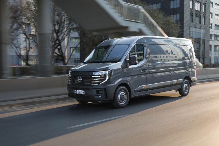 Ujęcie dynamiczne Nissan Interstar LCV