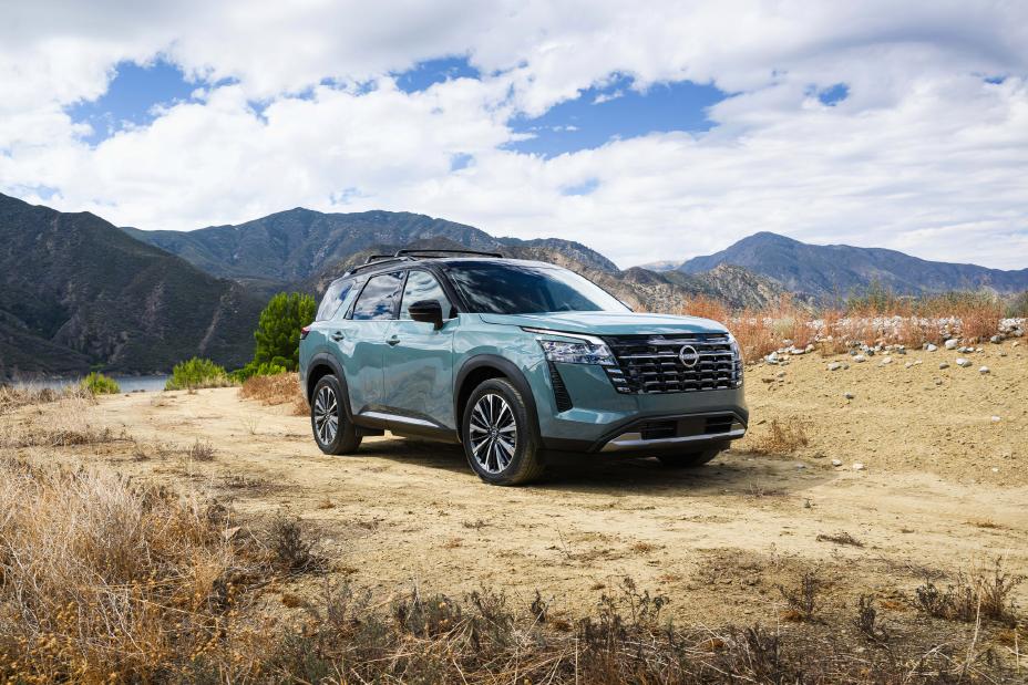 2026 Nissan Pathfinder: The Rugged Family SUV Redesigned for Adventure-1