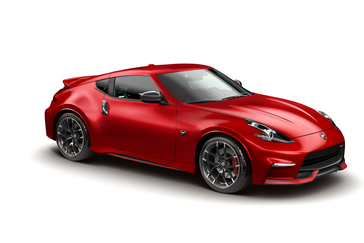 The flagship 370Z NISMO returns to the simpler 370Z NISMO name for 2020, removing the “NISMO Tech” nomenclature used for the 2018 model year. Otherwise the 370Z NISMO carries over all of the significant changes from 2018 – including the Dunlop SP Sport MAXX GT600 high-performance tires and addition of the EXEDY® high-performance clutch for 6-speed manual transmission equipped models.