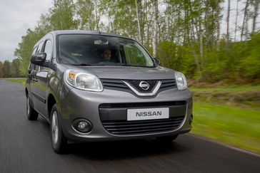 NISSAN DEVOILE LE FOURGON COMPACT NV250